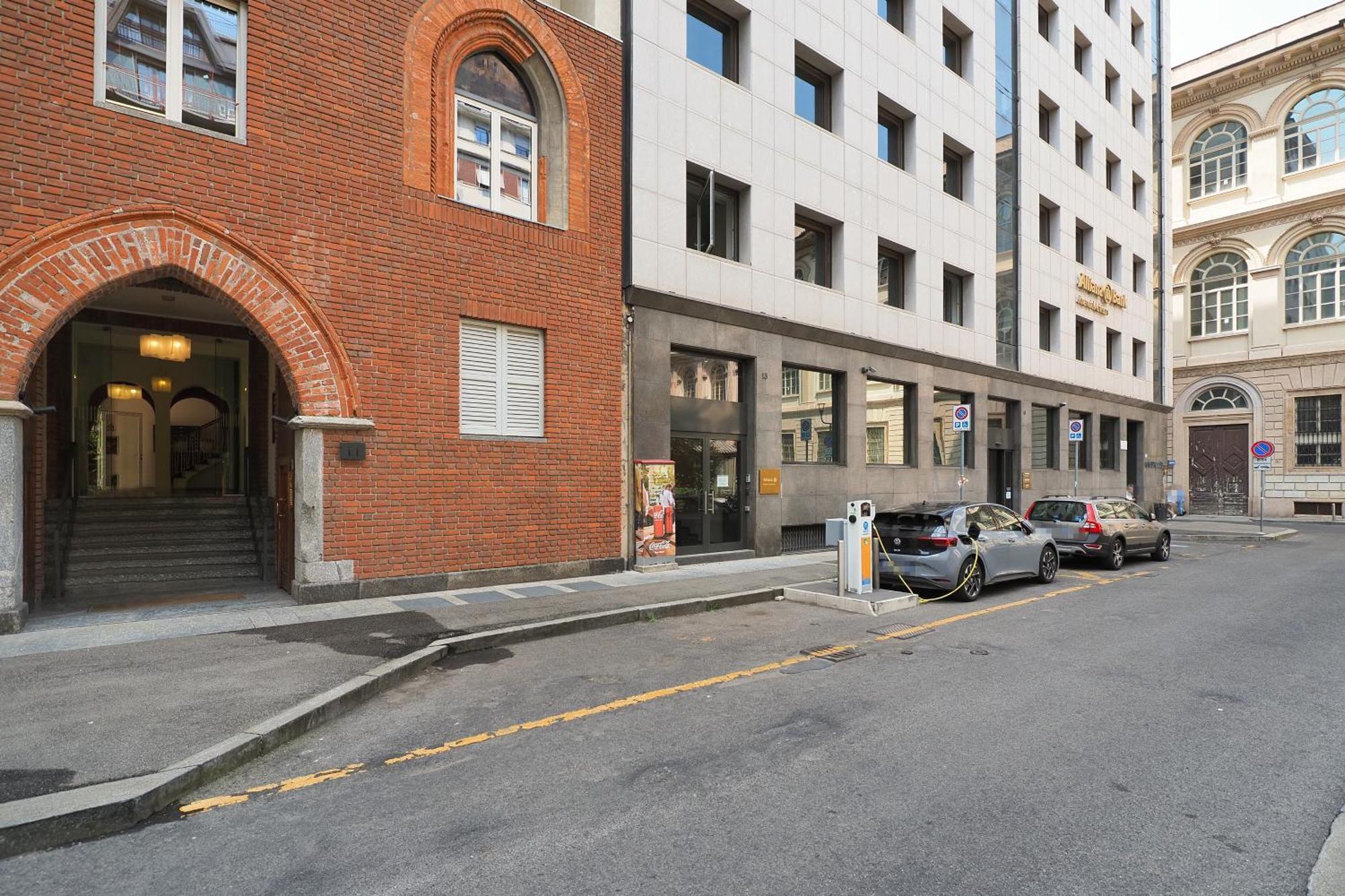 Missori Luxury Apartments Milaan Buitenkant foto